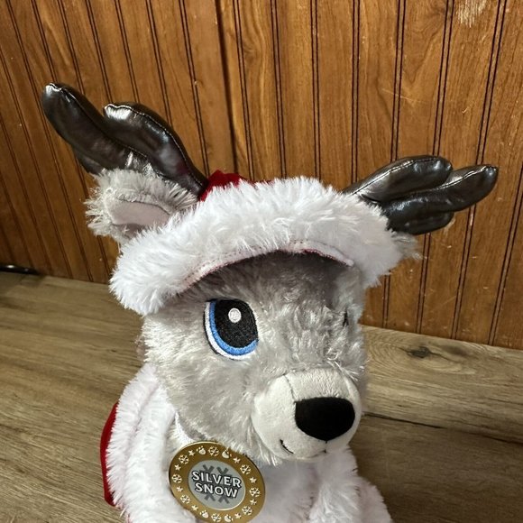 Build A Bear Silver Snow Reindeer 15" Plush Santa Outfit Medallion Christmas - Picture 5 of 7